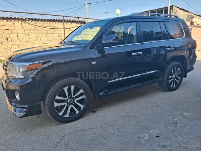 Toyota Land Cruiser-5