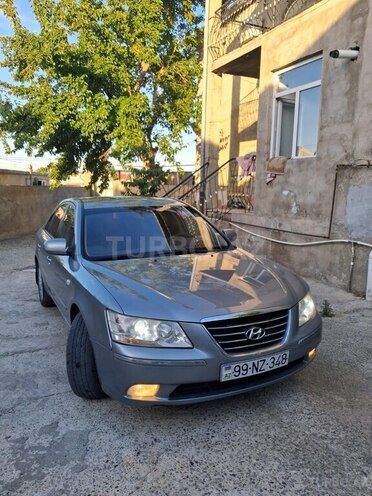 Hyundai Sonata-2