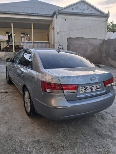 Hyundai Sonata-5