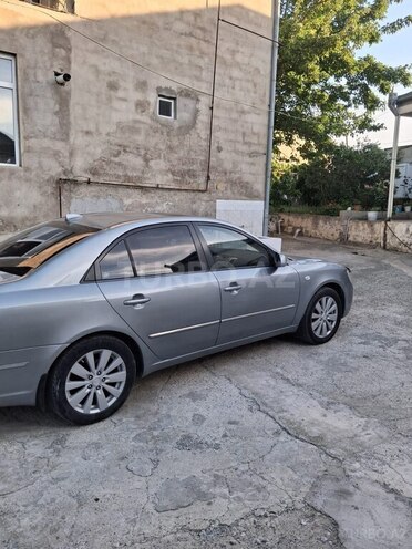 Hyundai Sonata-7