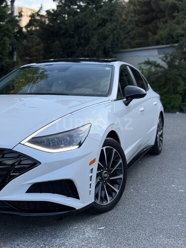 Hyundai Sonata-3