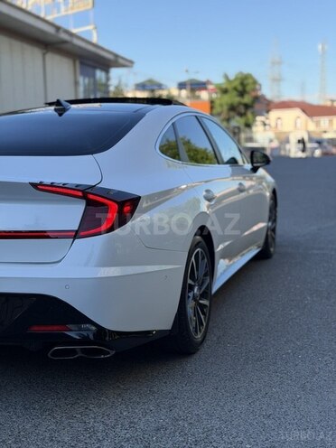 Hyundai Sonata-9