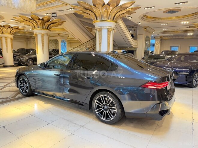 BMW 520-7