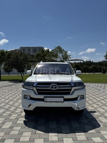 Toyota Land Cruiser-1