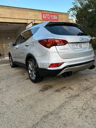 Hyundai Santa Fe-6