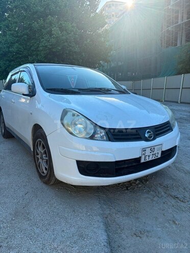 Nissan Wingroad-2