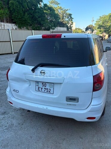 Nissan Wingroad-4