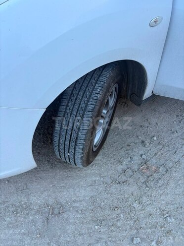 Nissan Wingroad-15