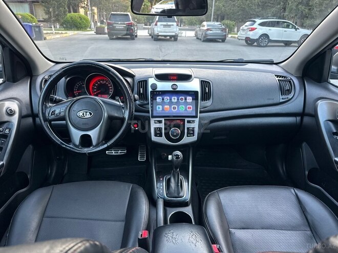 Kia Cerato-14