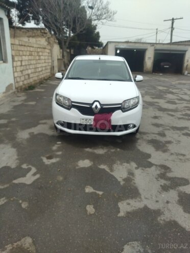 Renault Logan-1