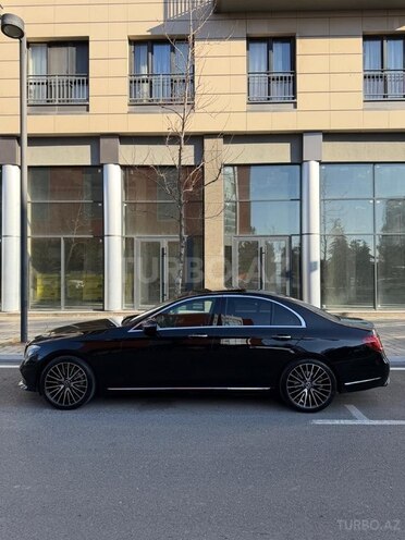 Mercedes E 300-3