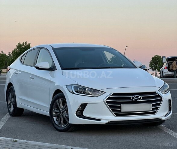 Hyundai Avante-2