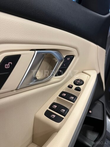 BMW 330e 2023, 7,000 km - 2.0 l - Bakı