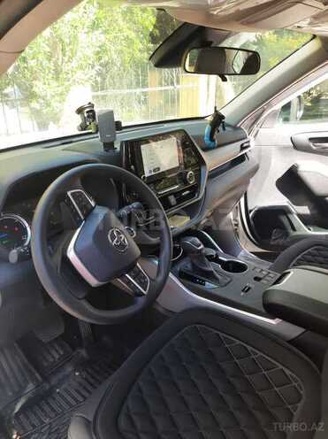 Toyota Highlander-10