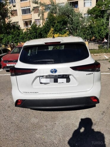 Toyota Highlander-2