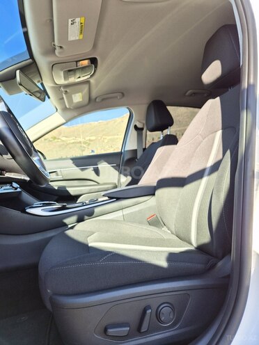 Hyundai Sonata-14