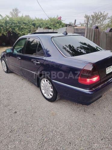 Mercedes C 240-4