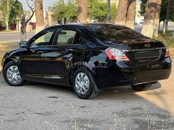 Geely Emgrand EC7-4