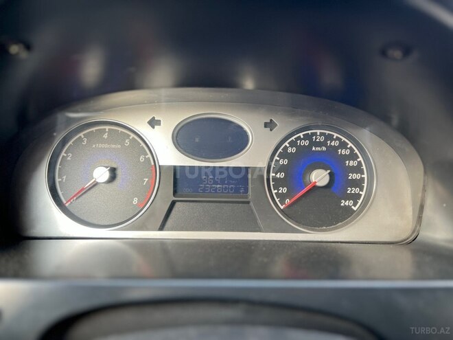Geely Emgrand EC7-15