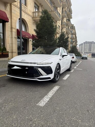 Hyundai Sonata-3