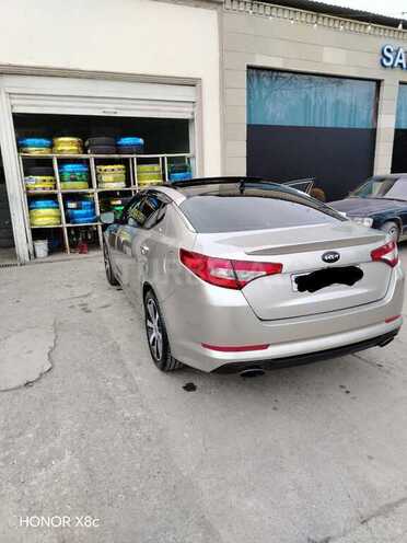 Kia Optima-3