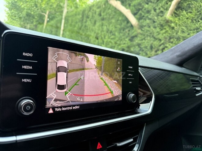 Volkswagen Polo 2020, 188,470 km - 1.6 l - Bakı