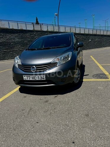 Nissan Note-1