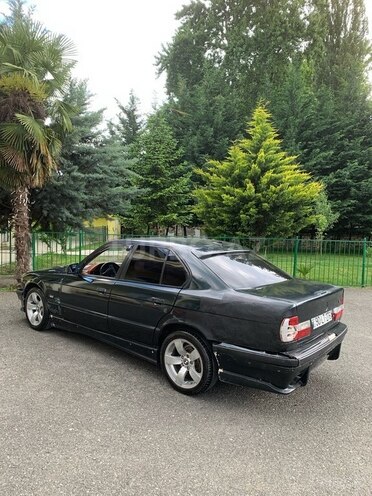 BMW 520-7