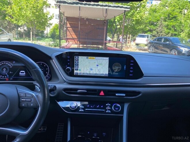 Hyundai Sonata-10