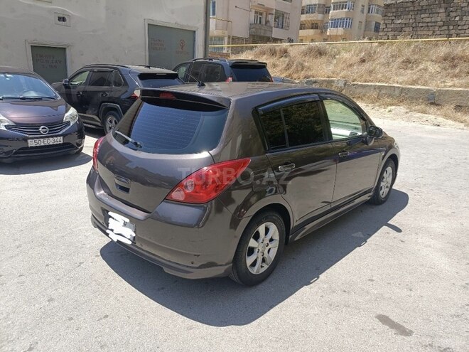 Nissan Tiida-3