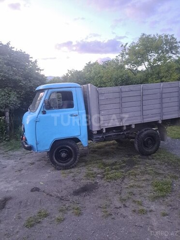 UAZ 374195-6
