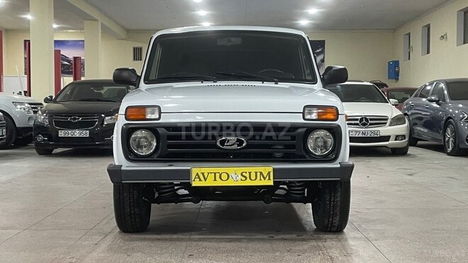 LADA (VAZ) Niva-17