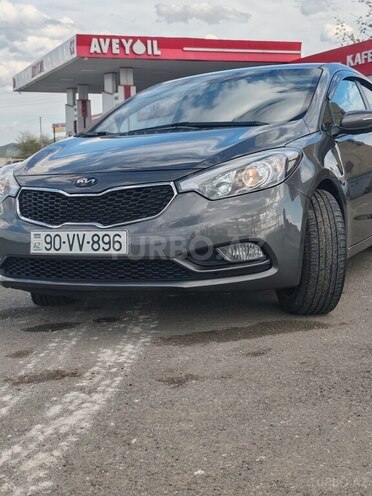 Kia Cerato-9