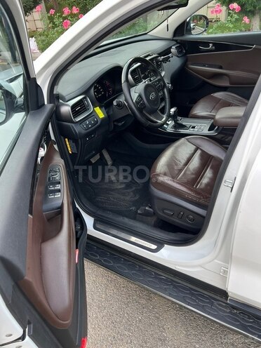 Kia Sorento-7