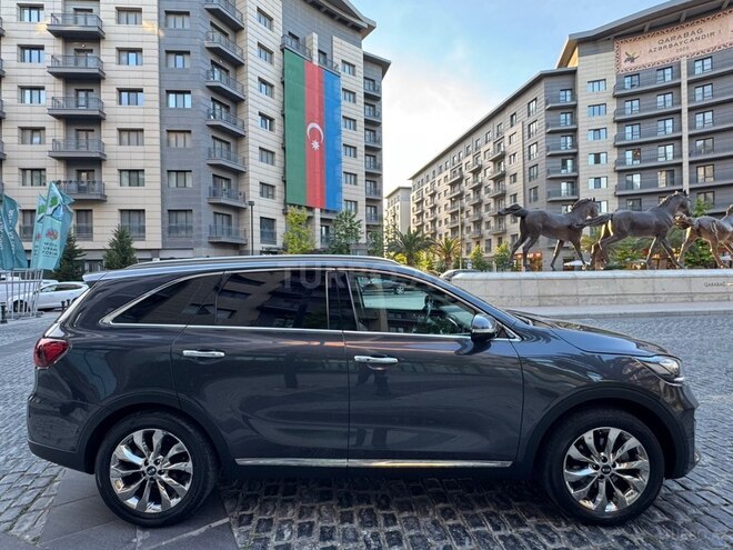 Kia Sorento-7