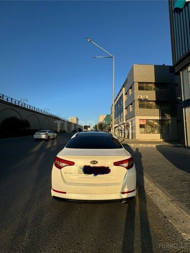 Kia Optima-2