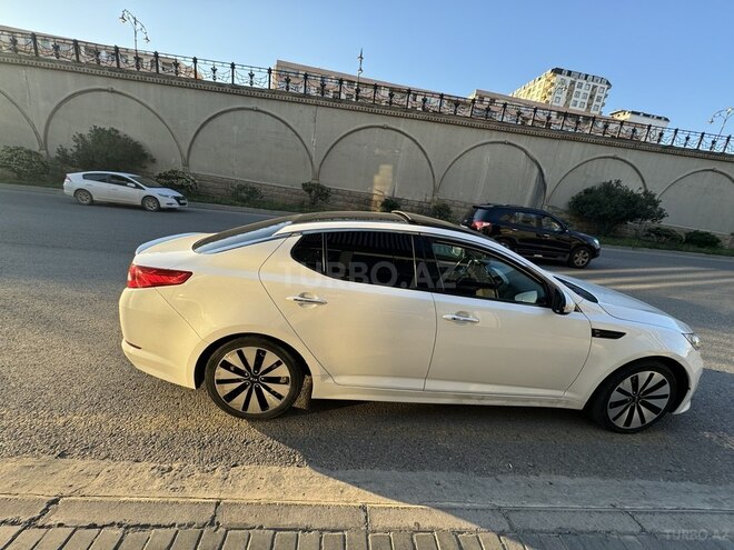 Kia Optima-3