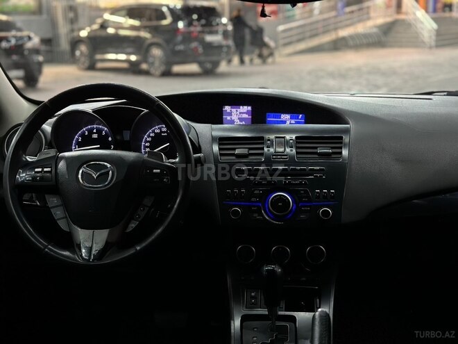 Mazda 3-9