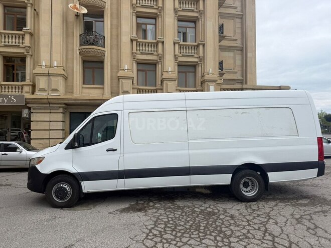 Mercedes Sprinter 519-4