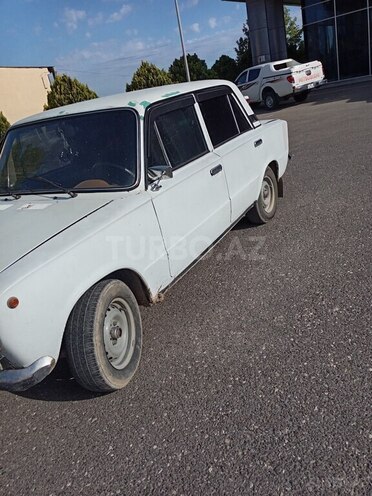 LADA (VAZ) 21011-5