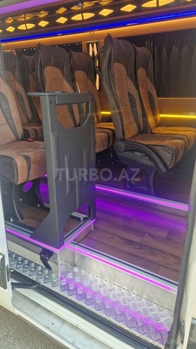 Mercedes Sprinter 515-16