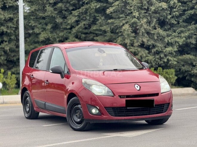 Renault Grand Scenic-2