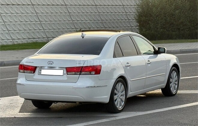 Hyundai Sonata-9
