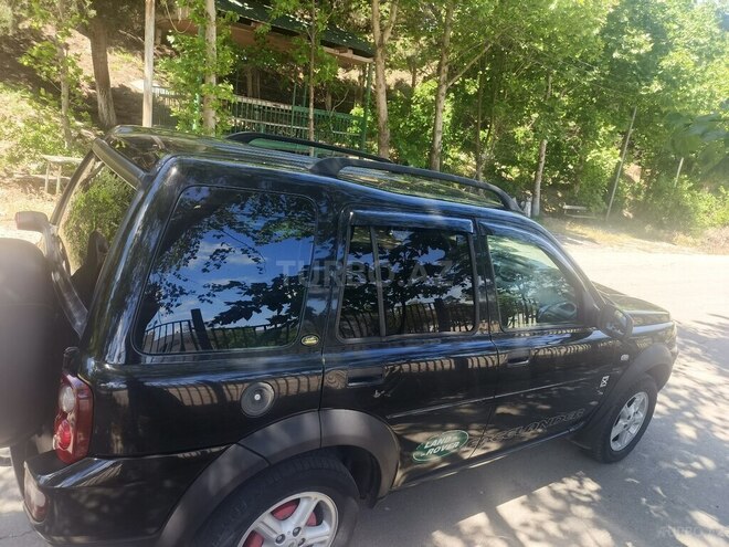 Land Rover Freelander-3