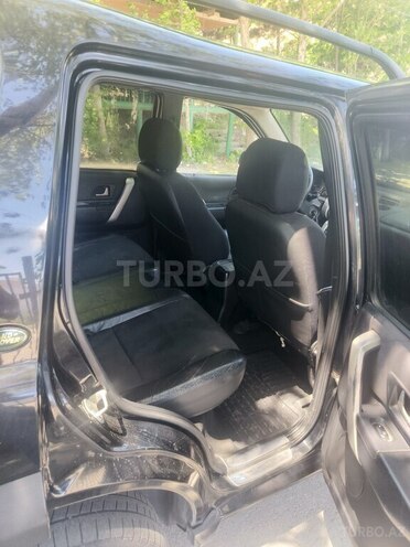 Land Rover Freelander-6