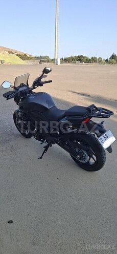 Bajaj Dominar 400-14