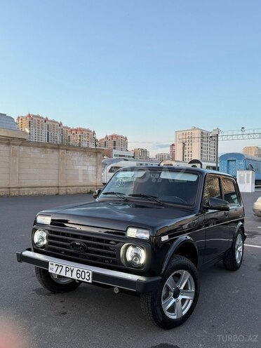 LADA (VAZ) Niva-6