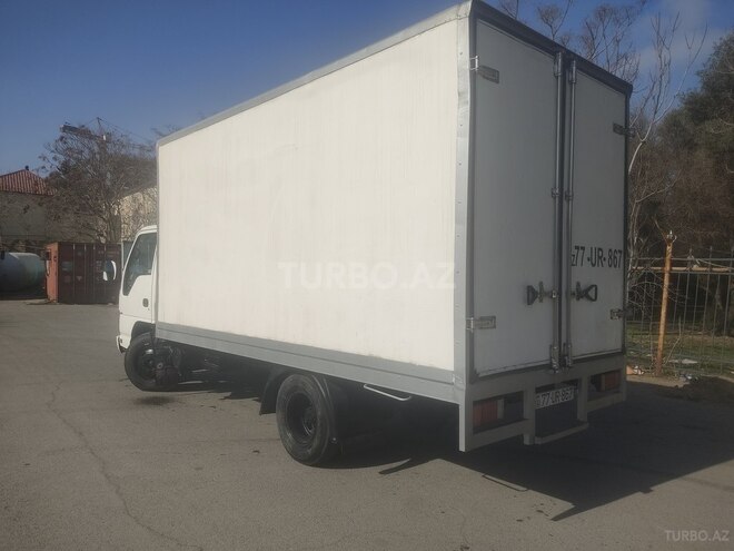 Isuzu NPR 66 L-6