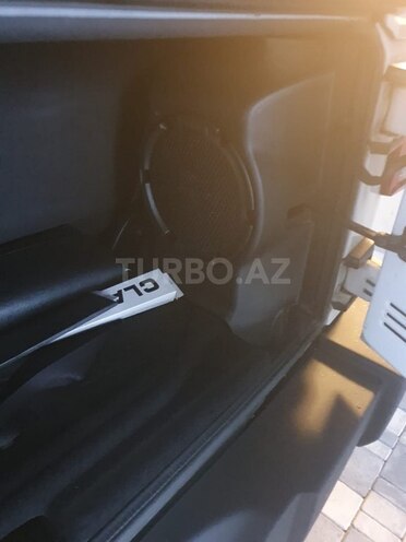 Jeep Wrangler-21