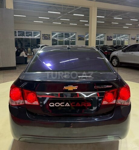 Chevrolet Cruze-11